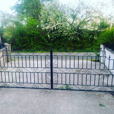 60708165_2277682779111706_4317800484606836736_n